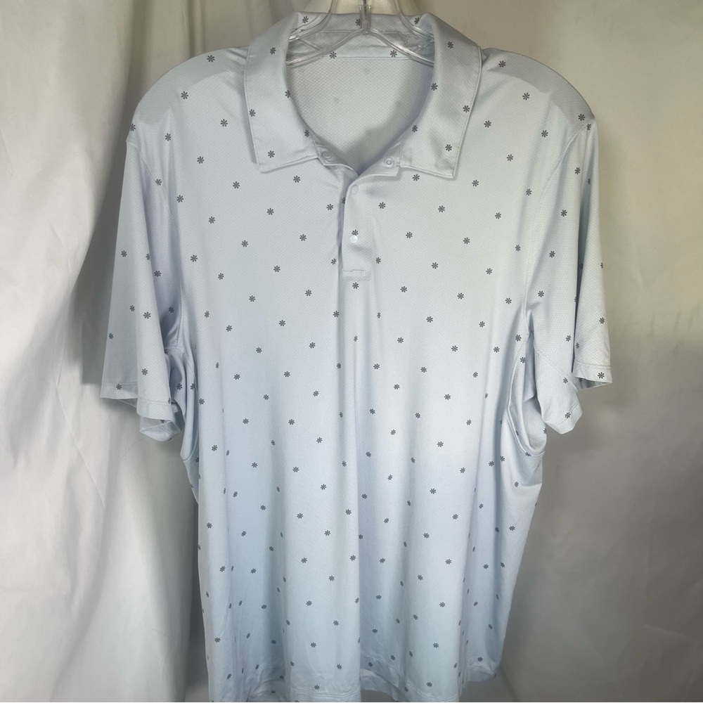 Lululemon Snap Front Performance Short Sleeve Polo Light Blue/Gray Flowers XL